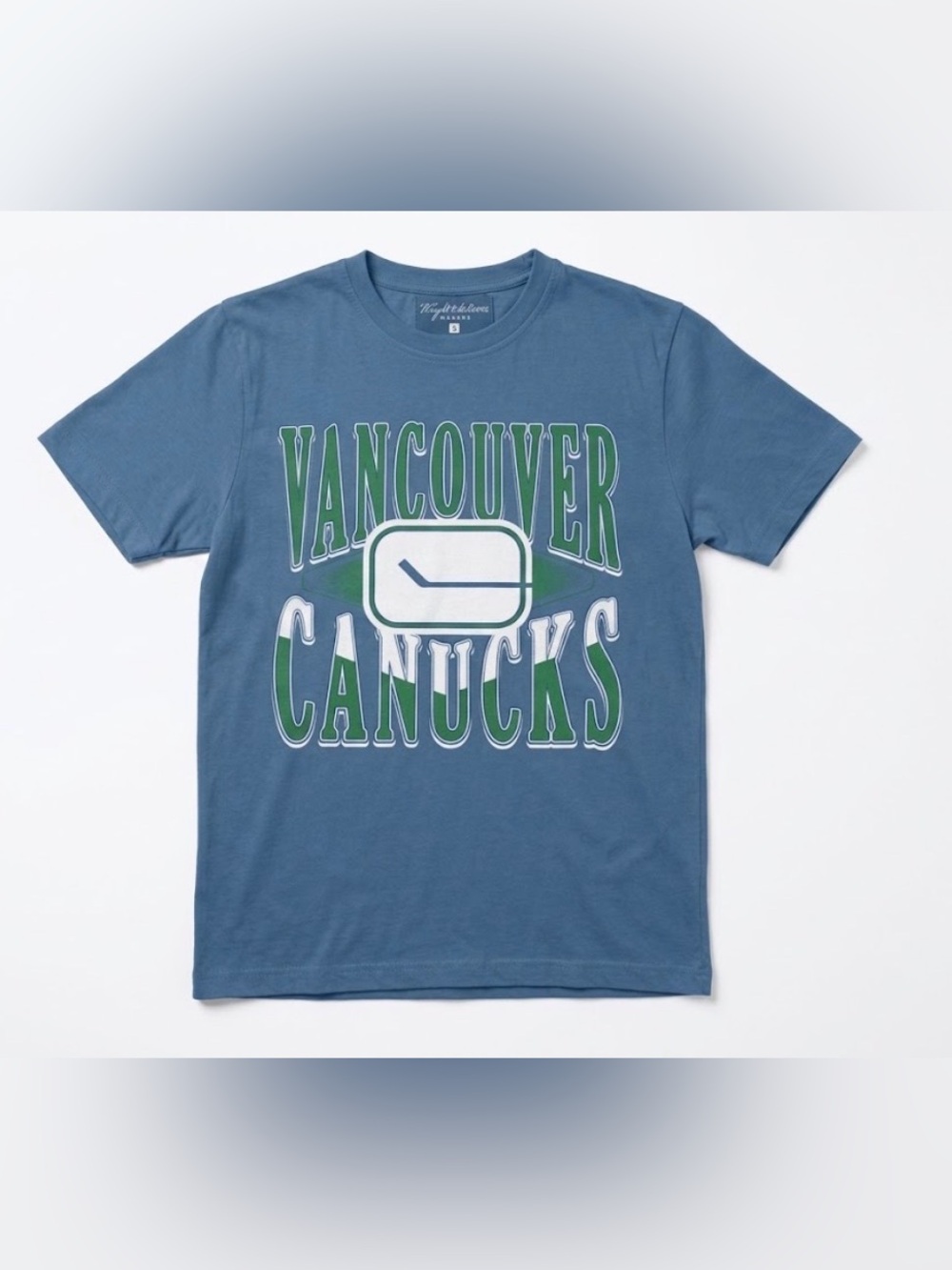 Wright & Ditson Vancouver Canucks Shirt Mens Small Blue NHL Hockey Graphic Tee